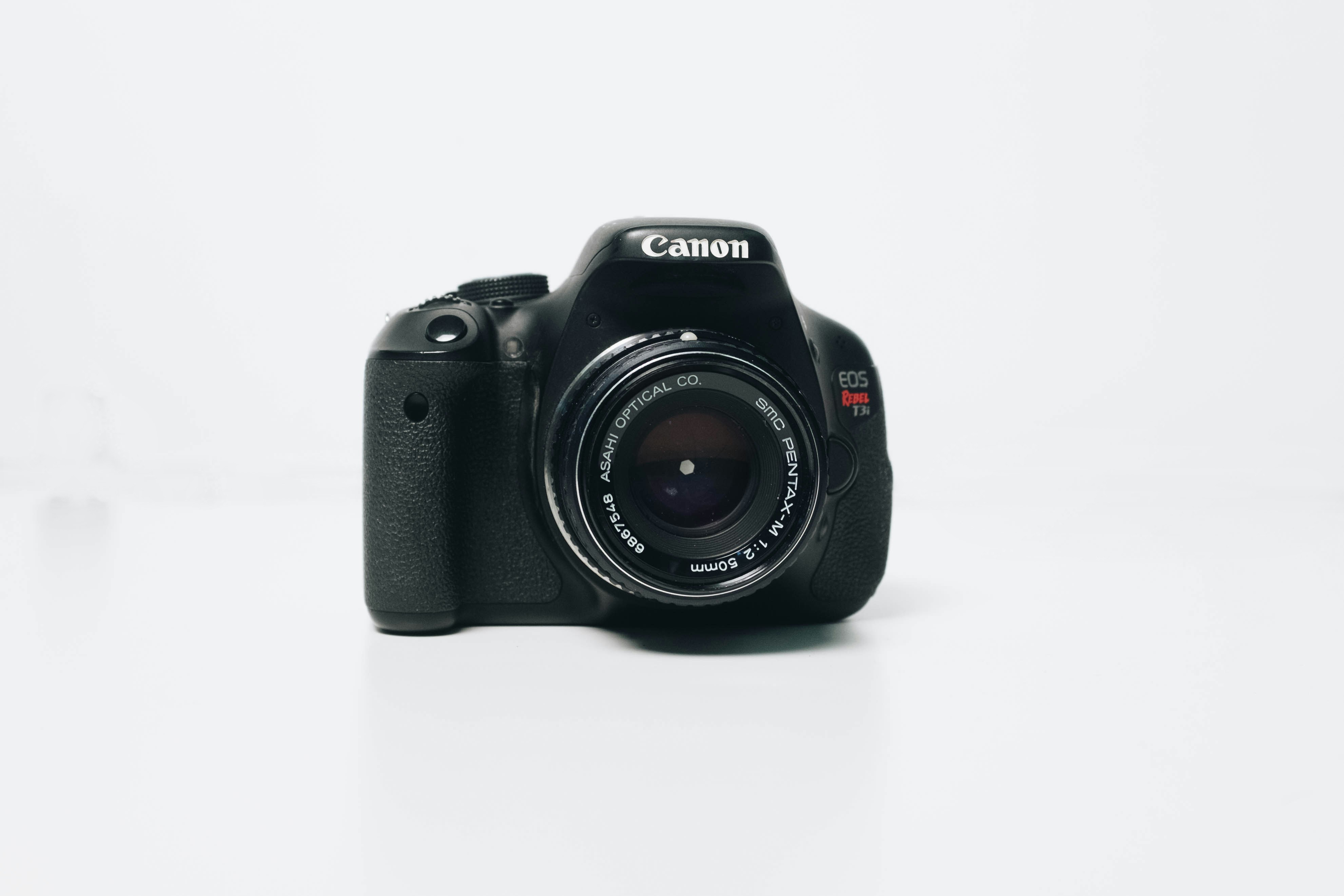 Canon EOS Rebel T8i